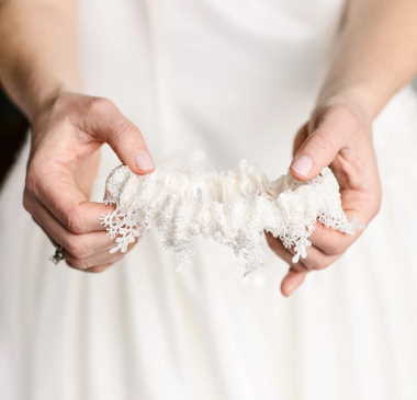 garter wedding